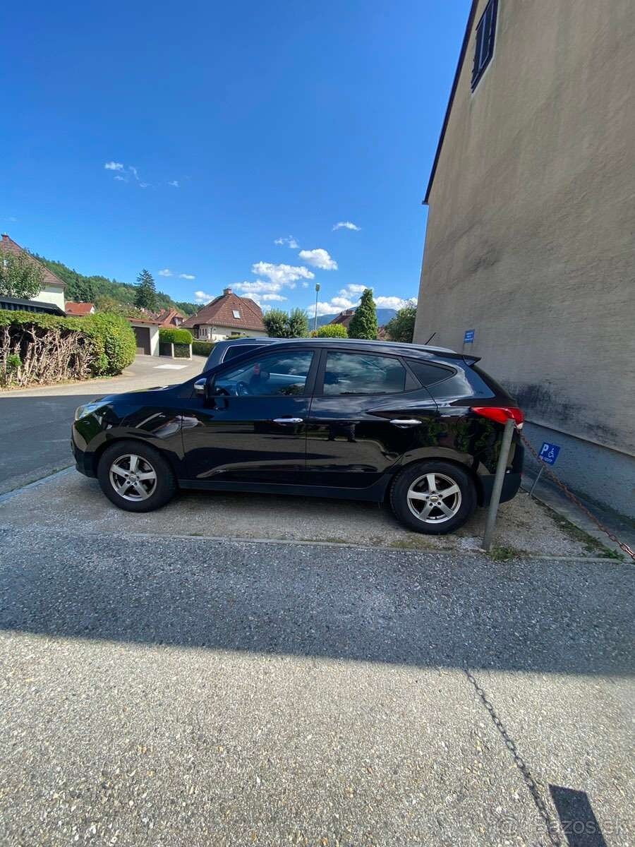 Hyundai ix35 2013 2.0 CRDi 100kw strieborna,červena,čierna - 7