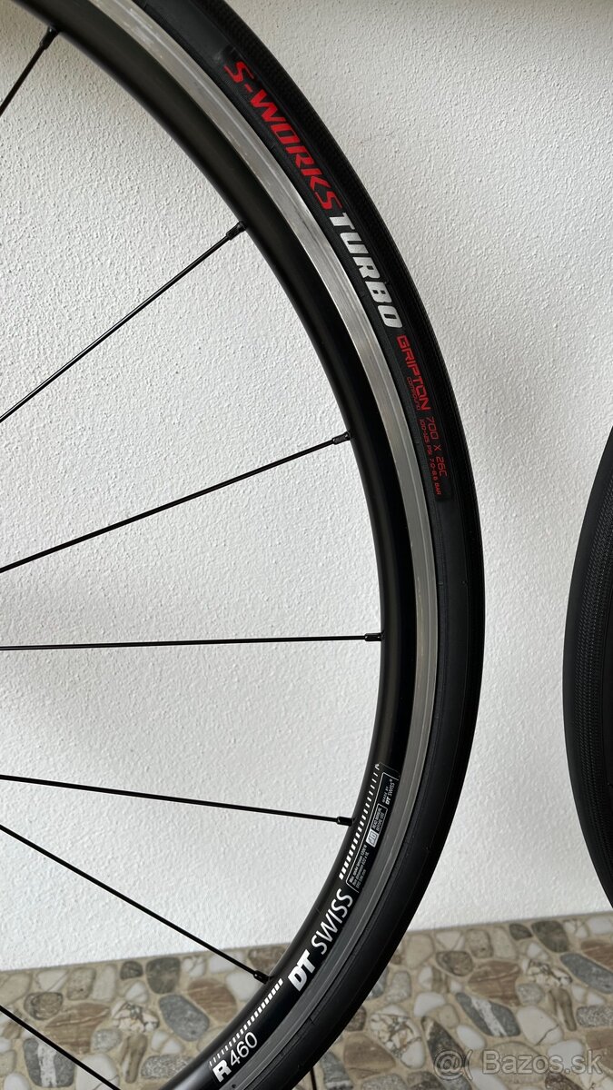 Predám kolesa SPECIALIZED - 7