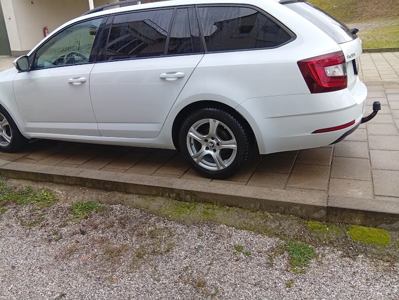 Škoda Octavia III - 7