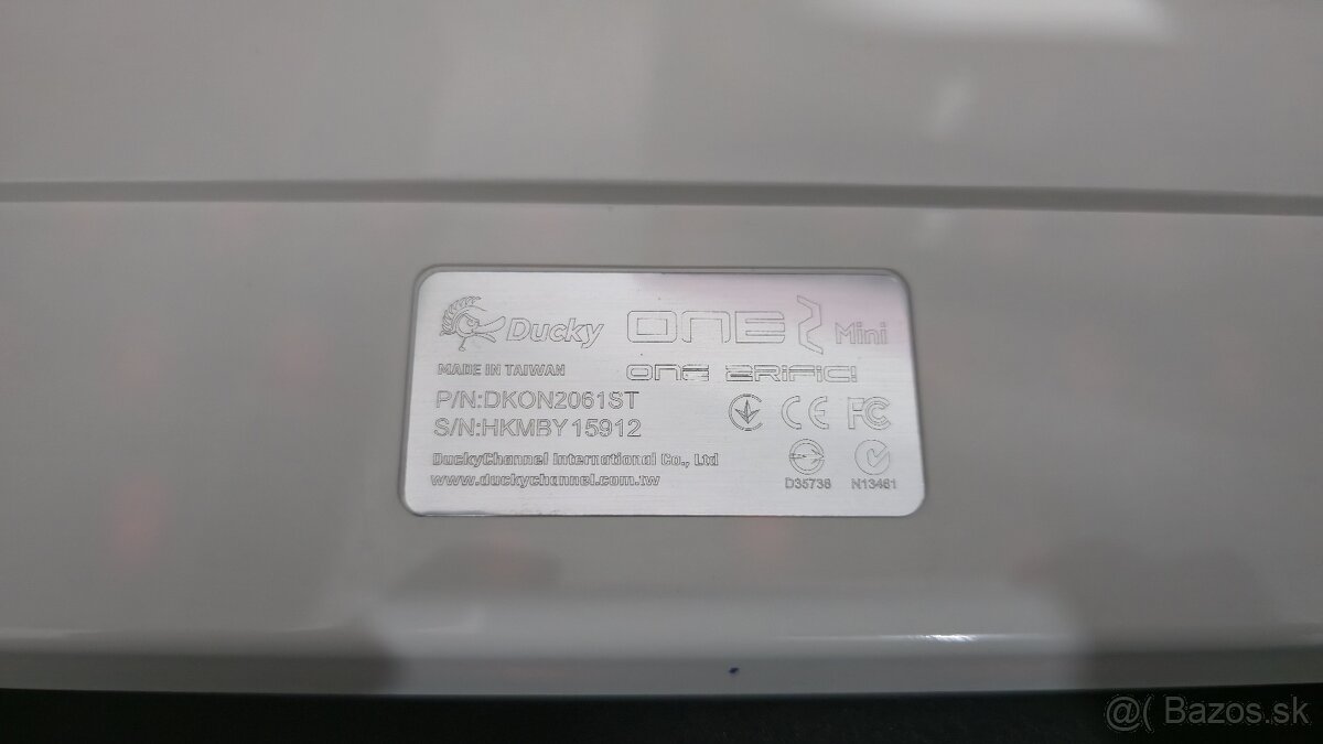DUCKY ONE 2 mini - 7