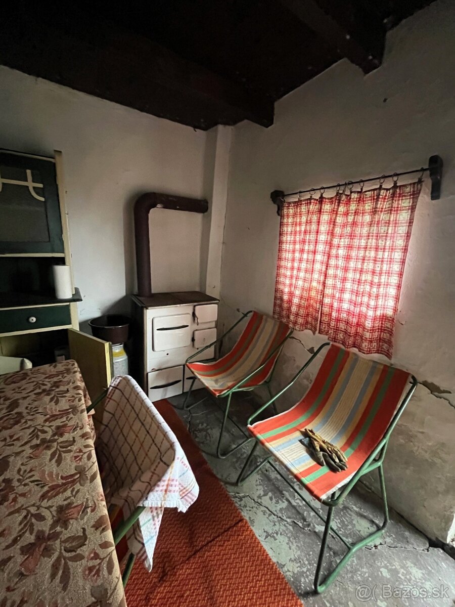 Rekreačný domček so širokým slnečným pozemkom, Staré Levice - 7