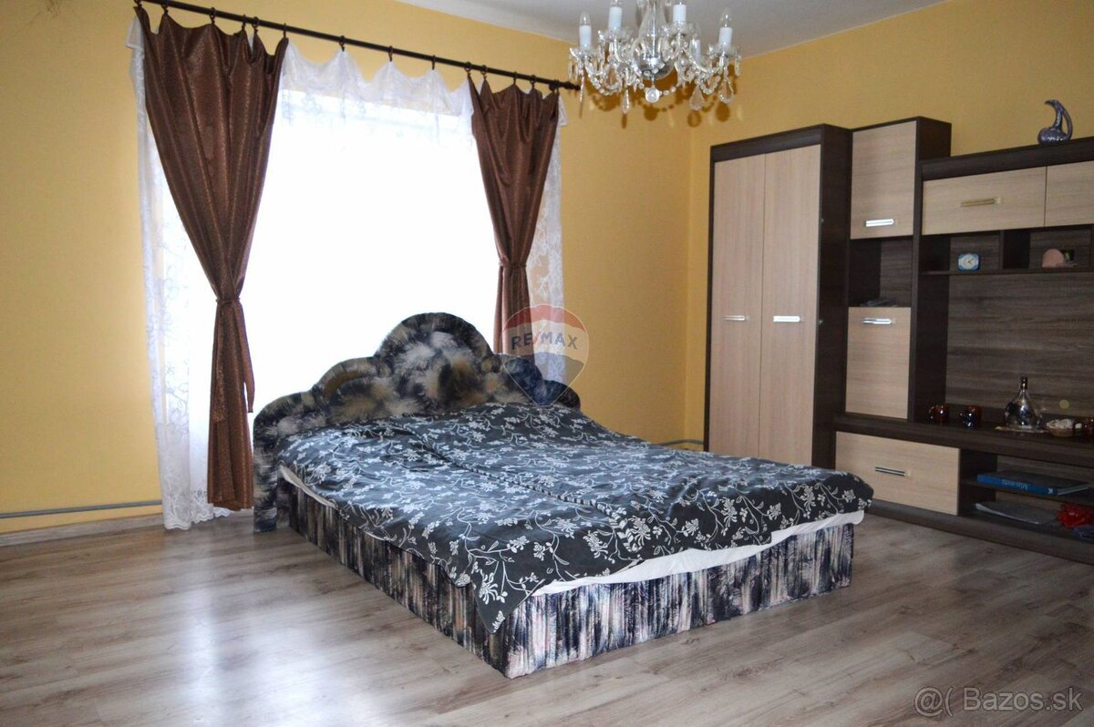 Rodinný dom v centre mesta Fiľakovo - 7