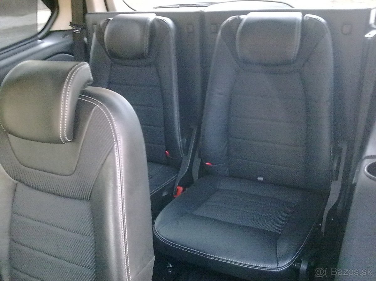 Predám Ford Galaxy 2011 TITANIUM X,navigácia,A6 - TOP PONUKA - 7