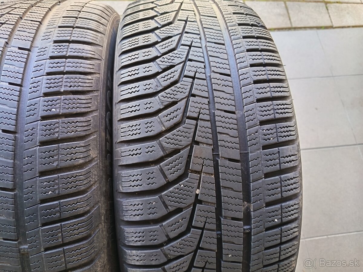 zimne pneu Hankook 215/55 R17 - 7