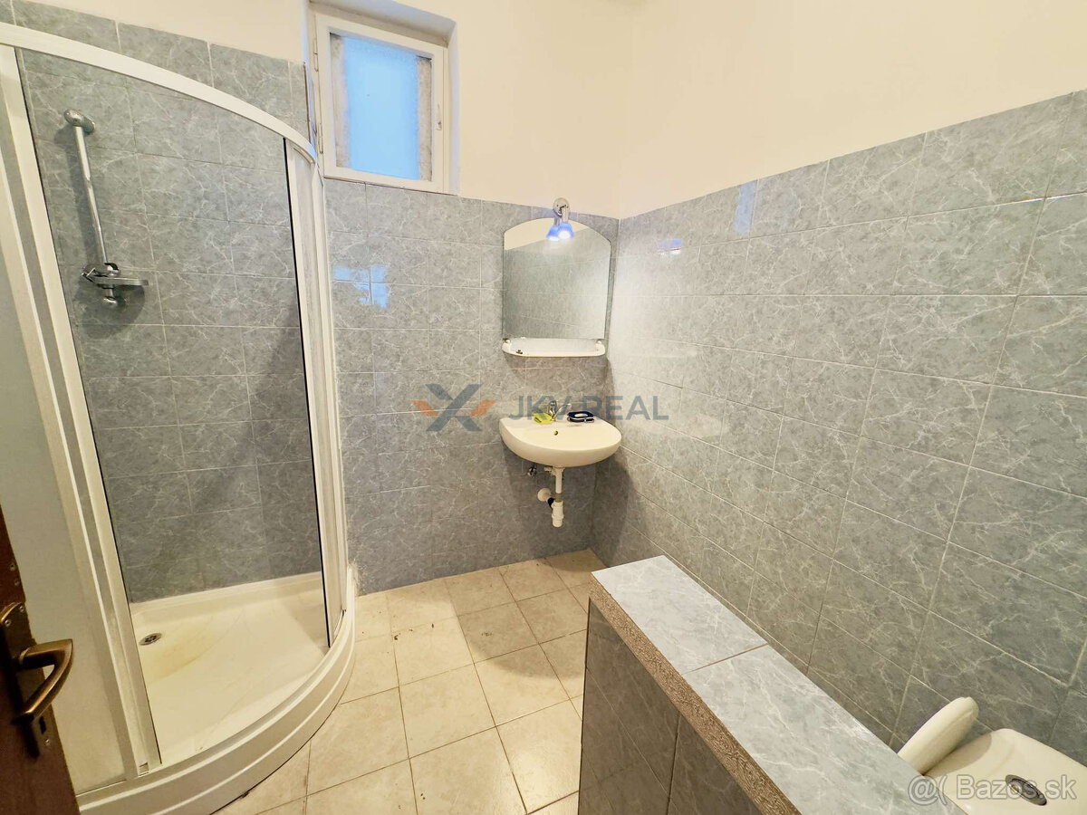 3 IZBOVÝ RODINNÝ DOM, POZEMOK 1200M2, KOŠICKÁ NOVÁ VES - 7