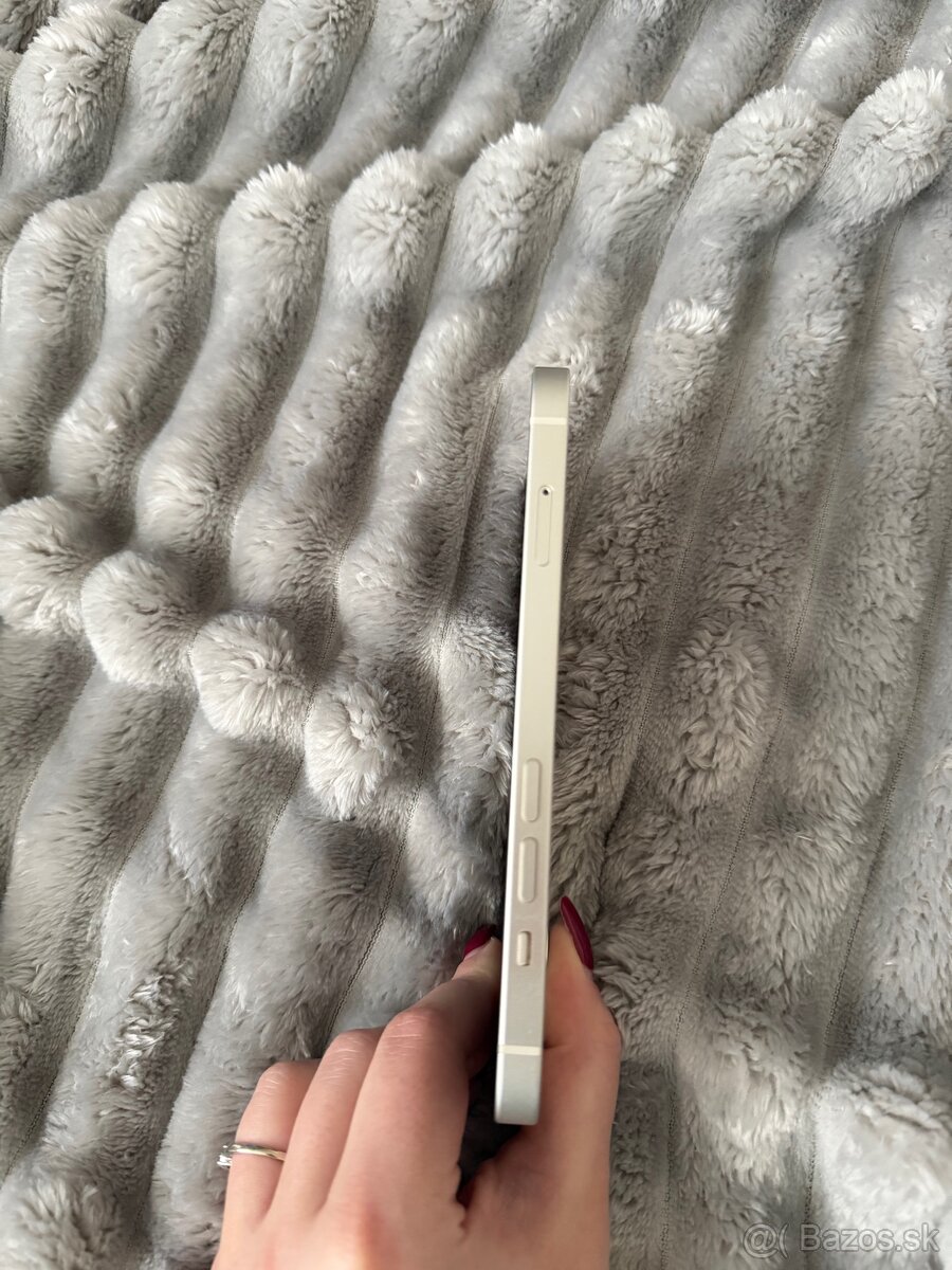 Apple iPhone 13 128GB Silver - 7