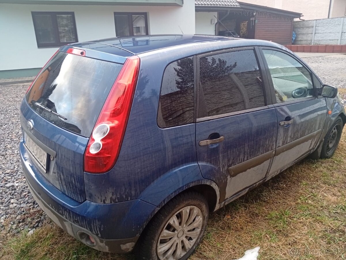 Ford Fiesta - 7