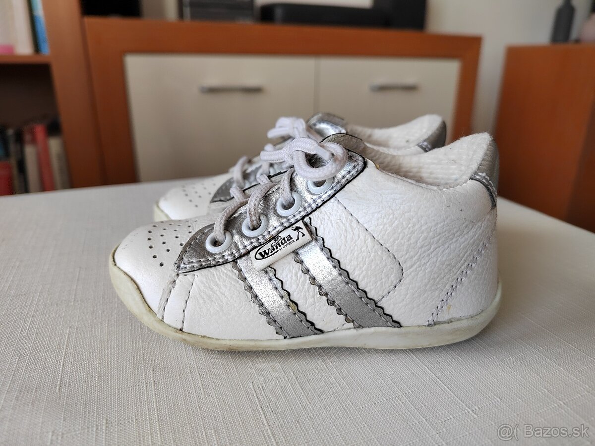 Tenisky Wanda bielo-strieborné v.21 - 7