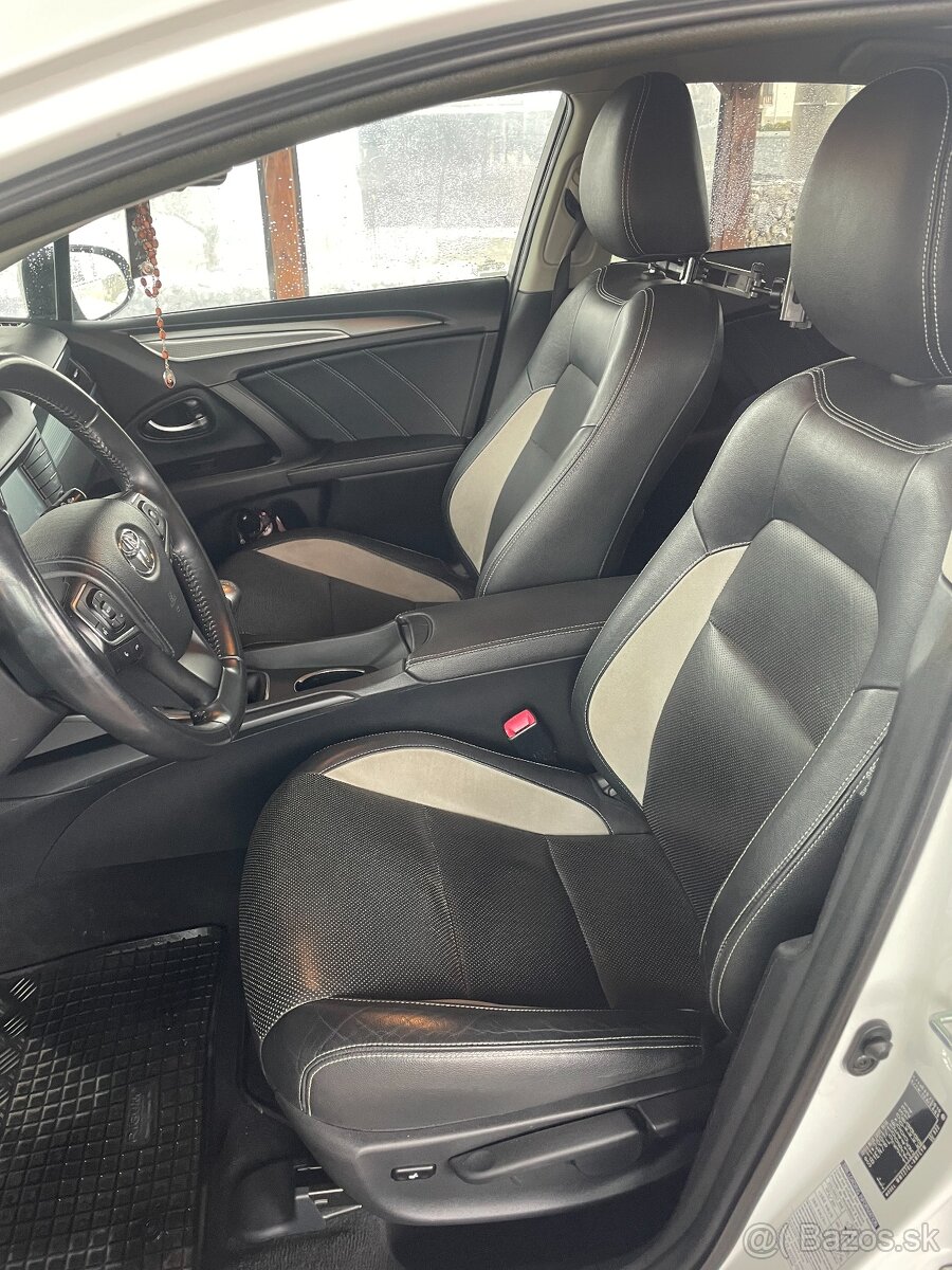 Predám Toyota Avensis 1.6 D-4D Business Edition - 7