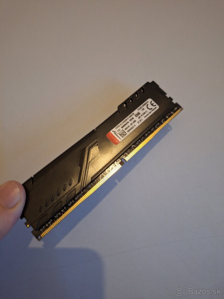 Predám ramky ddr4 16gb 3200MHz - 7