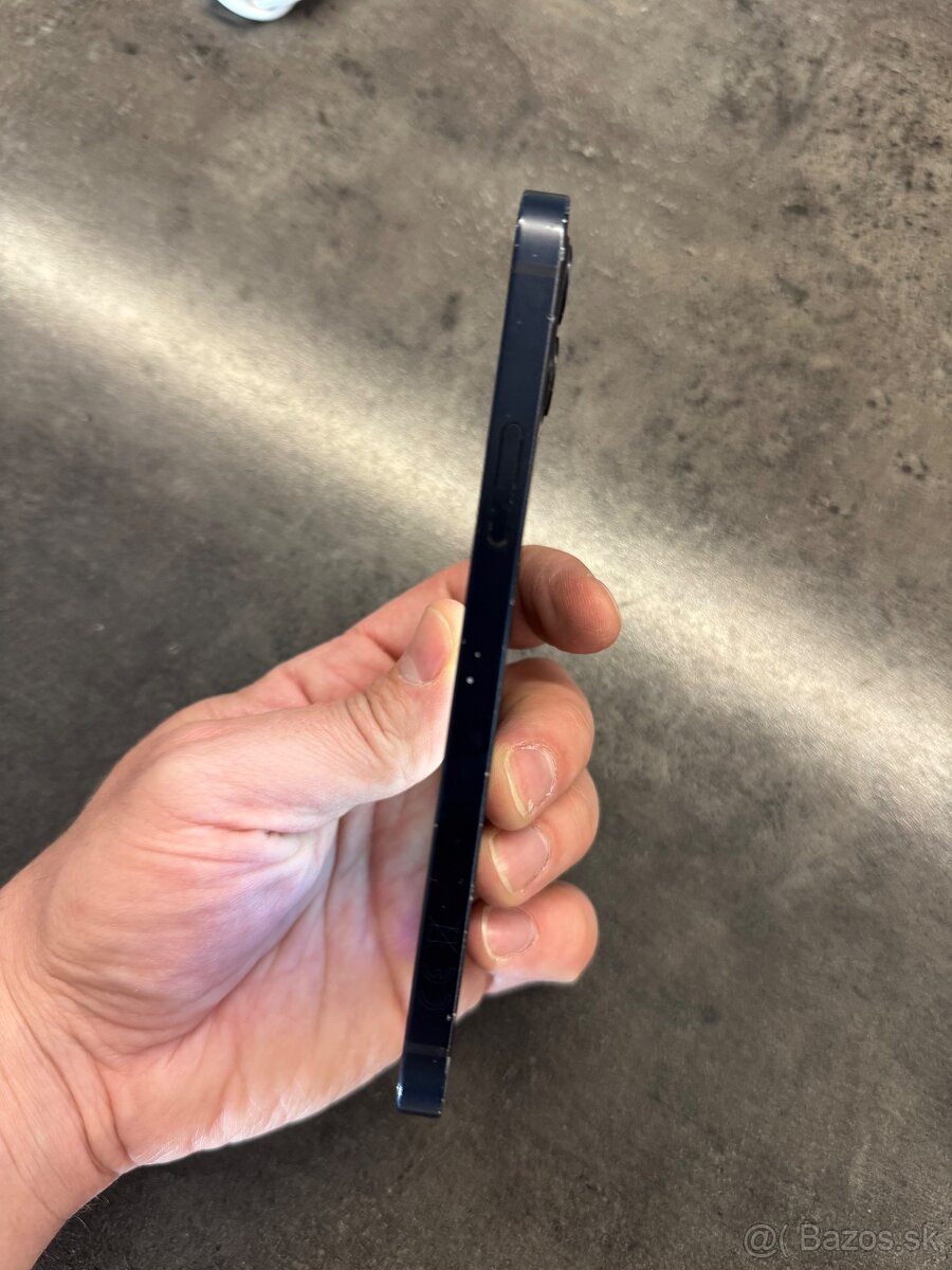 Predam Iphone 12 128gb cierny - 7