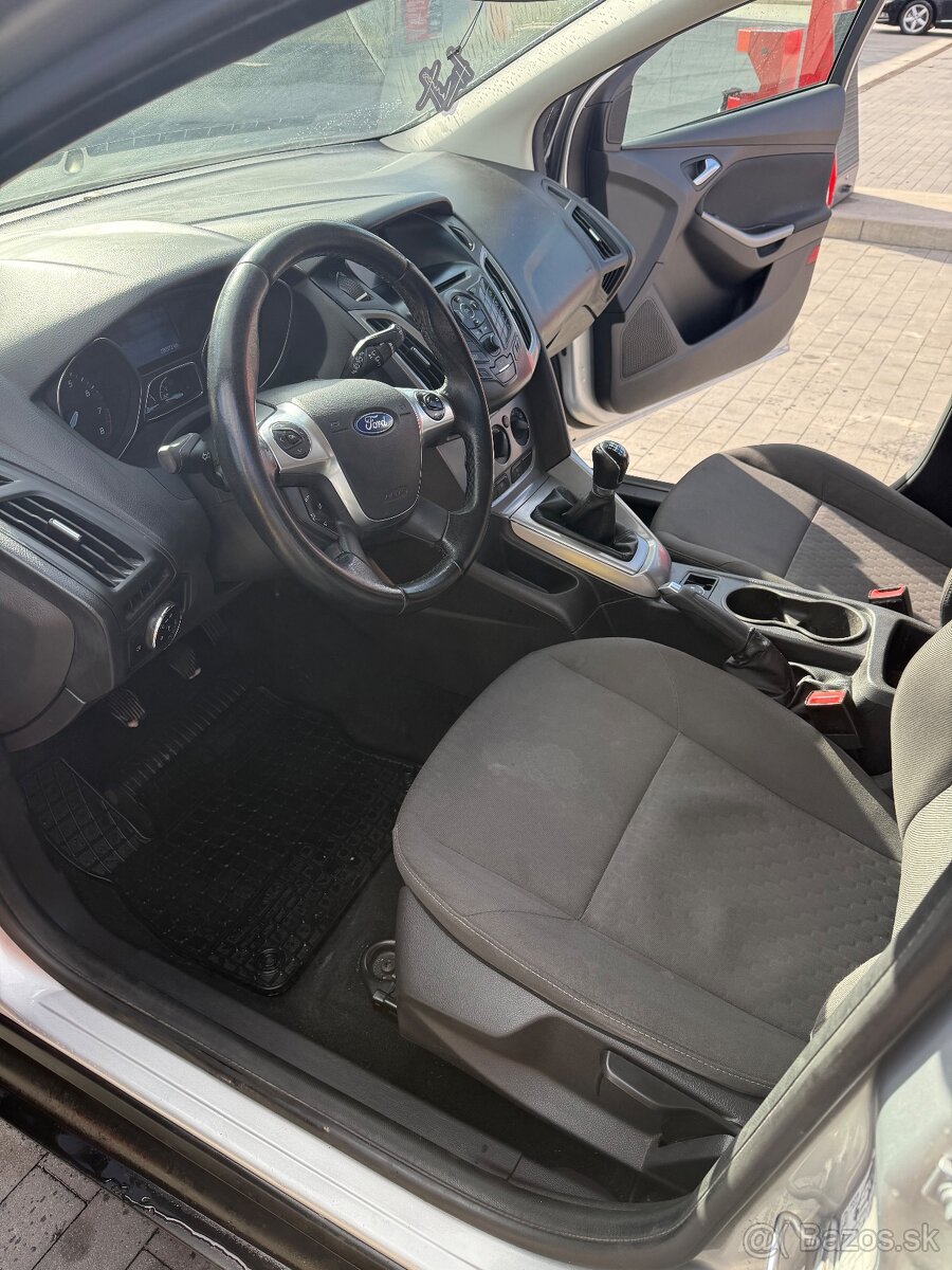 Predam Ford focus 1.0 ecobost 74kw benzín - 7
