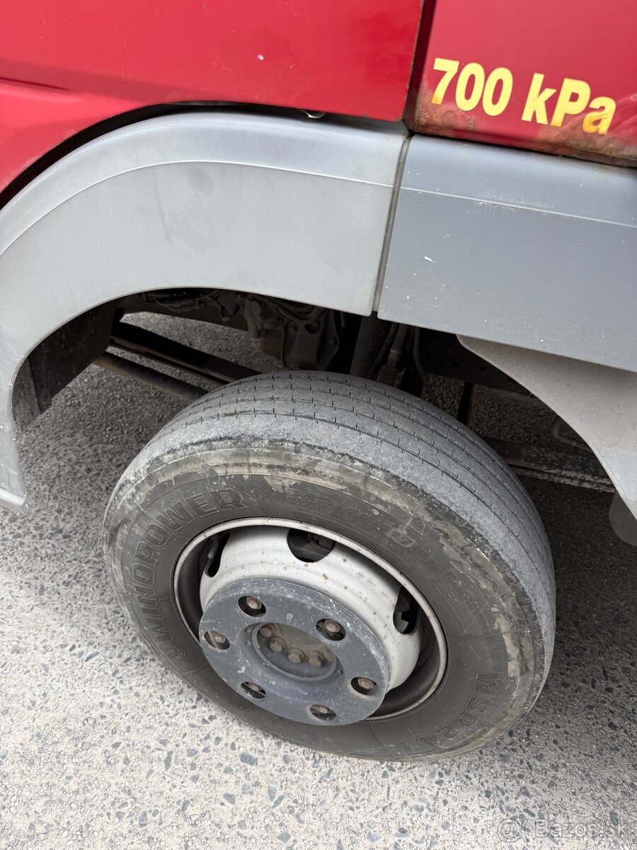 Mercedes Atego 11990 kg čelo - 7