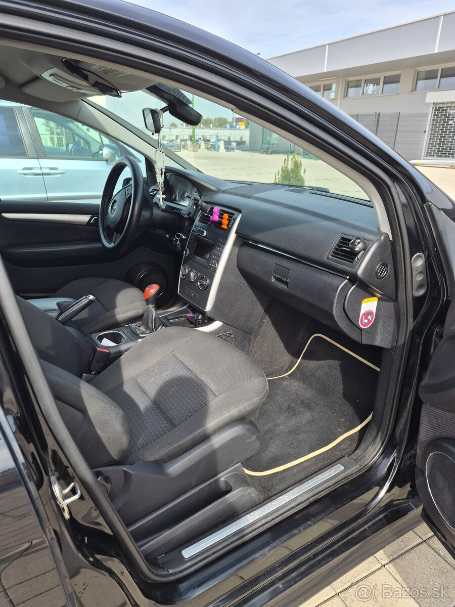 Mercedes-Benz B-Class (W245) 2011 - 7