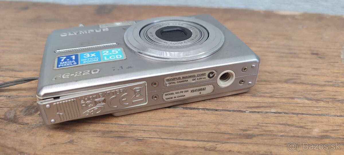 Olympus FE 220 - 7