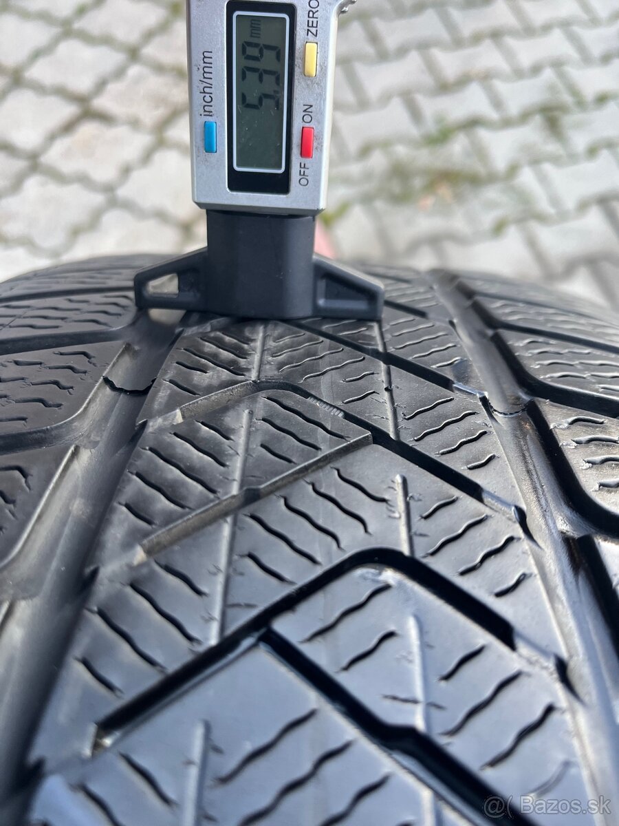 235/45 R18 Zimne Pirelli - 7