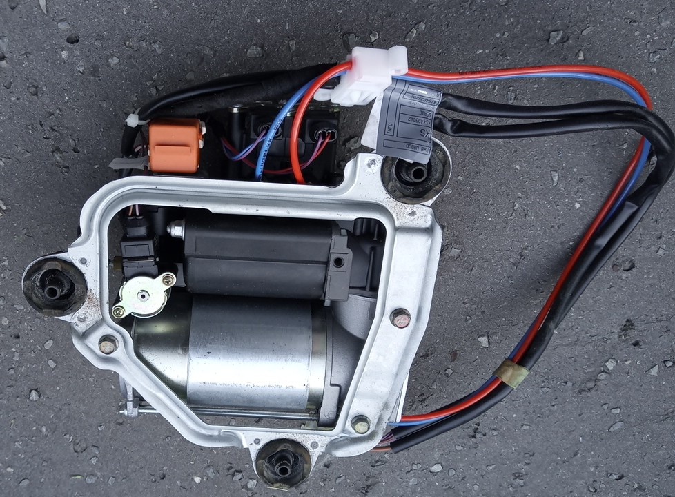Kompresor BMW X5 E53 , E39 . - 7
