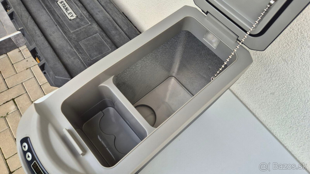 Predám Indel B TB18 12/24V 18L kompresorová autochladnička - 7