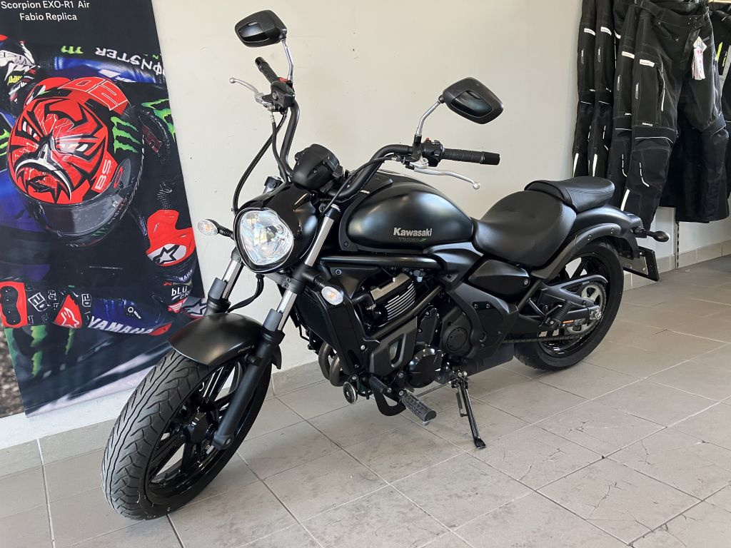 Kawasaki Vulcan 650 S - 7