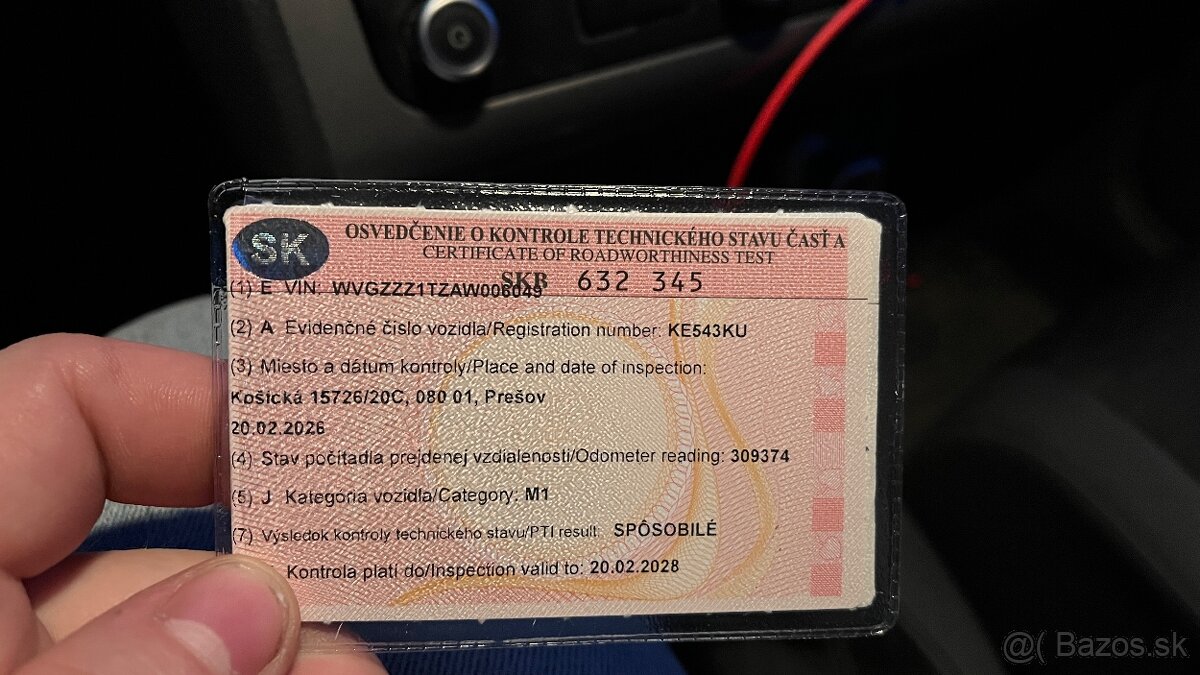 Volkswagen Touran 2,0 TDi - 7