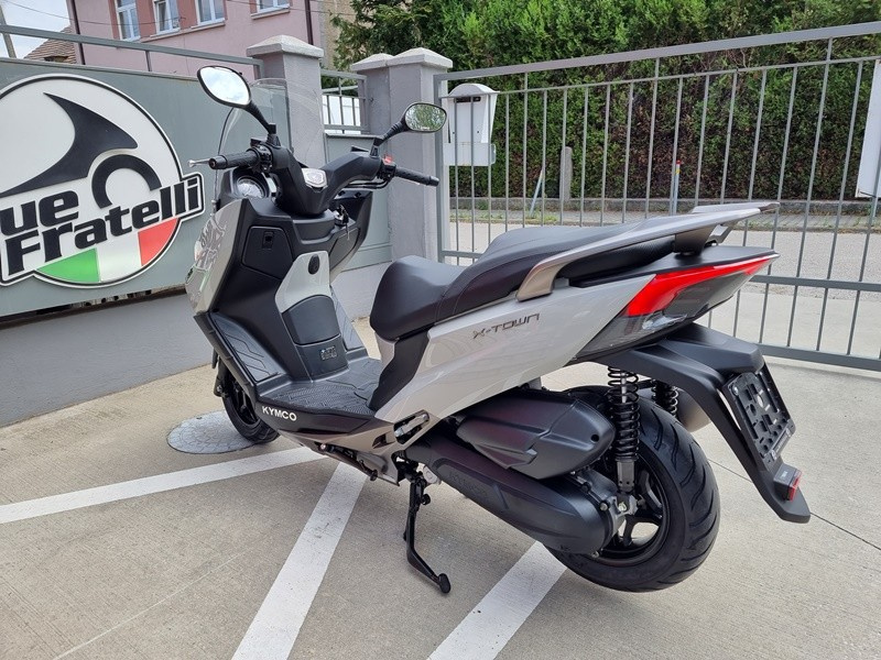Kymco X-Town CT 125 - 7