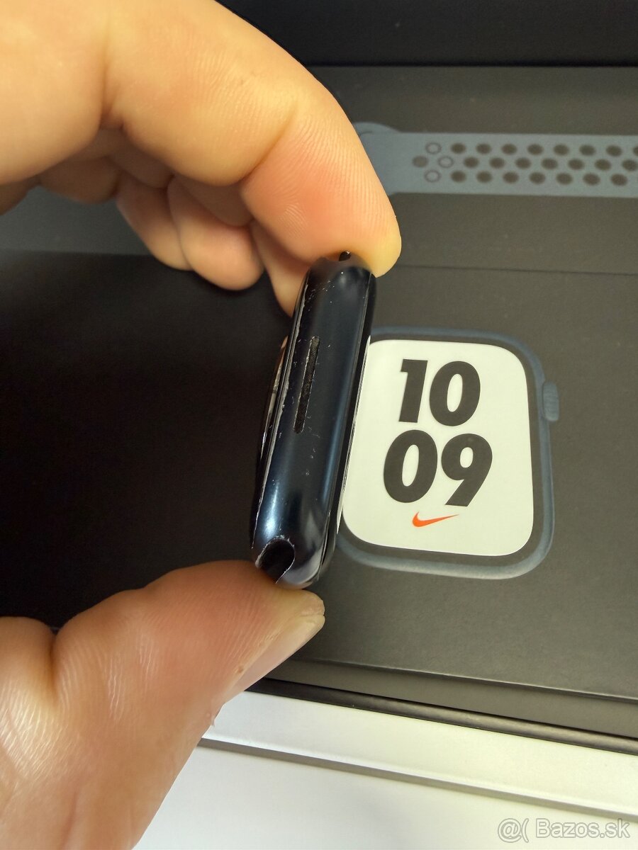 Apple Watch 7 45mm Midnight Aluminum - 7