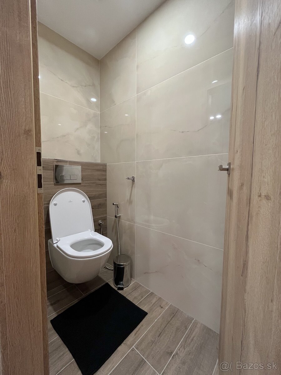 Na prenájom zrekonštruovaná časť RD - 7