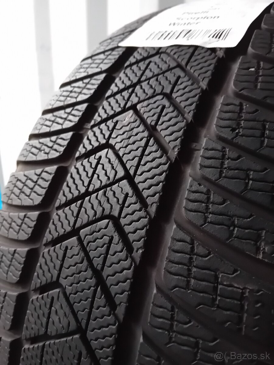 255/40R20 Zimné pneu Pirelli - 7
