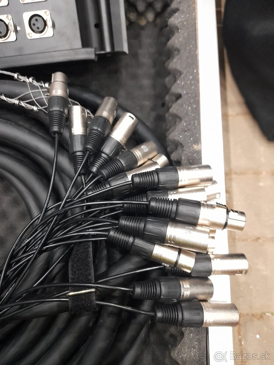 Predám zvukarský mix pult Mackie PRO FX 16 v 3 - 7