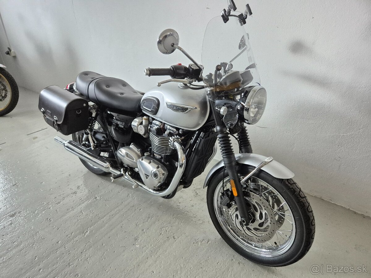 Triumph Boneville T 120 - 7