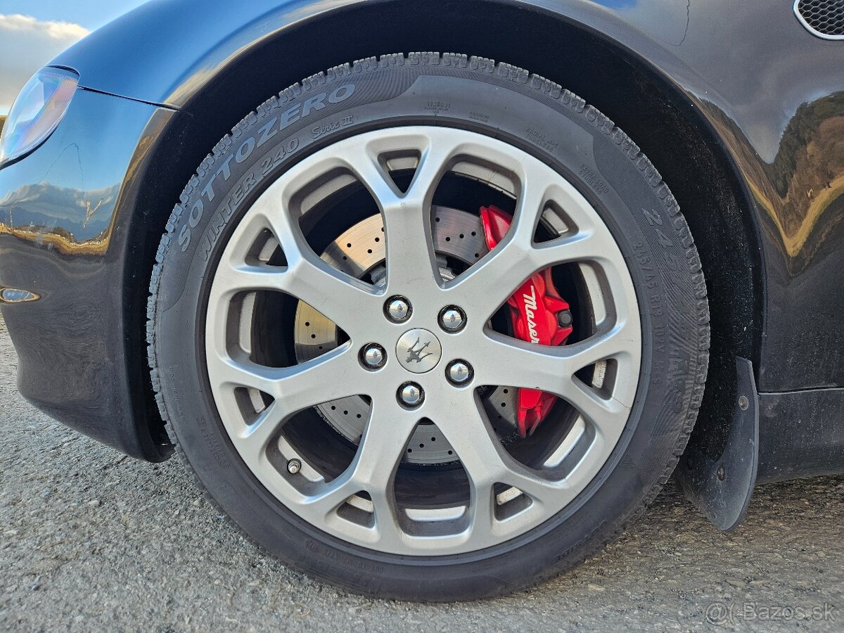 Maserati Quattroporte S - 7