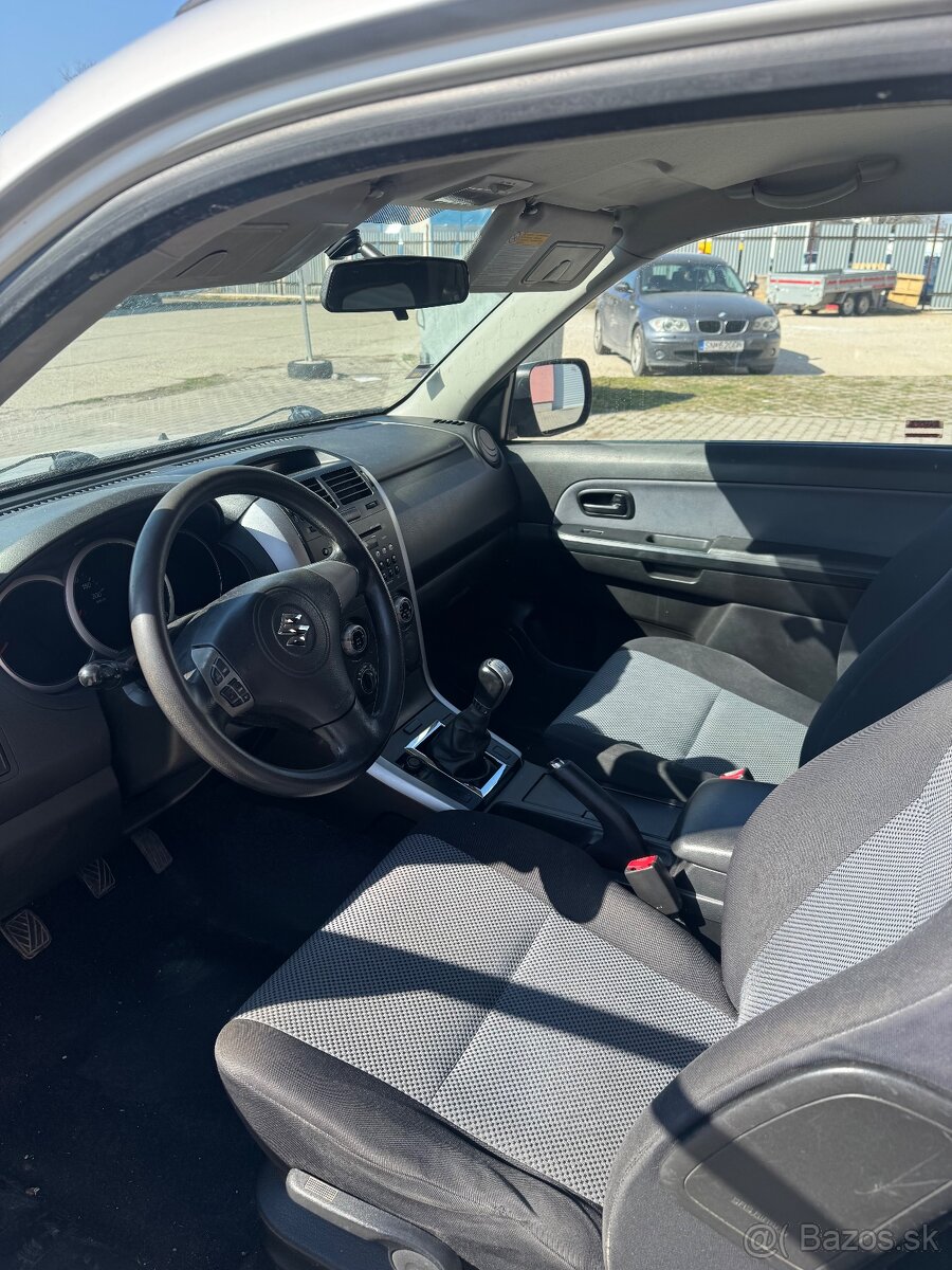 Suzuki grand vitara 1.9ddis - 7