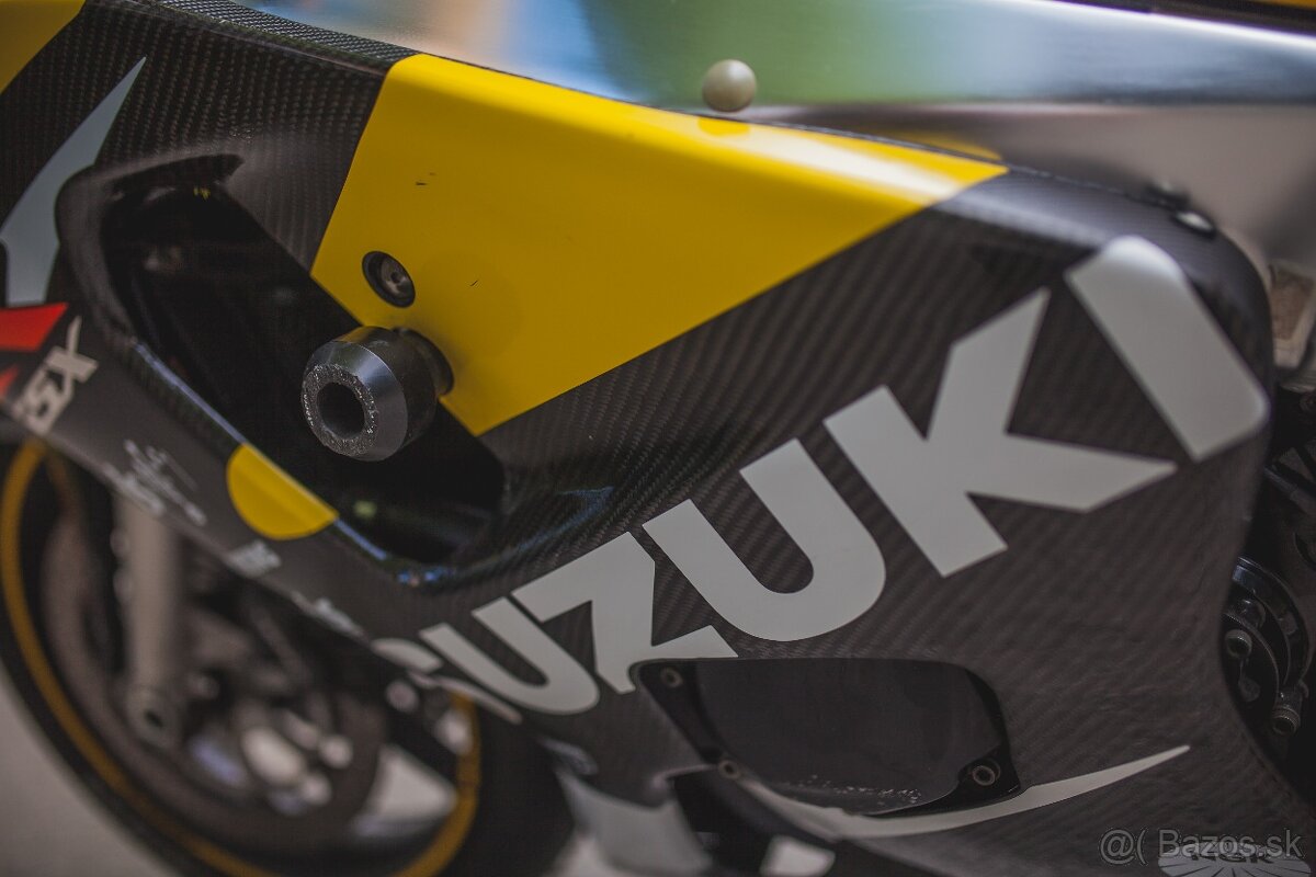 Suzuki GSX-R 600 - 7