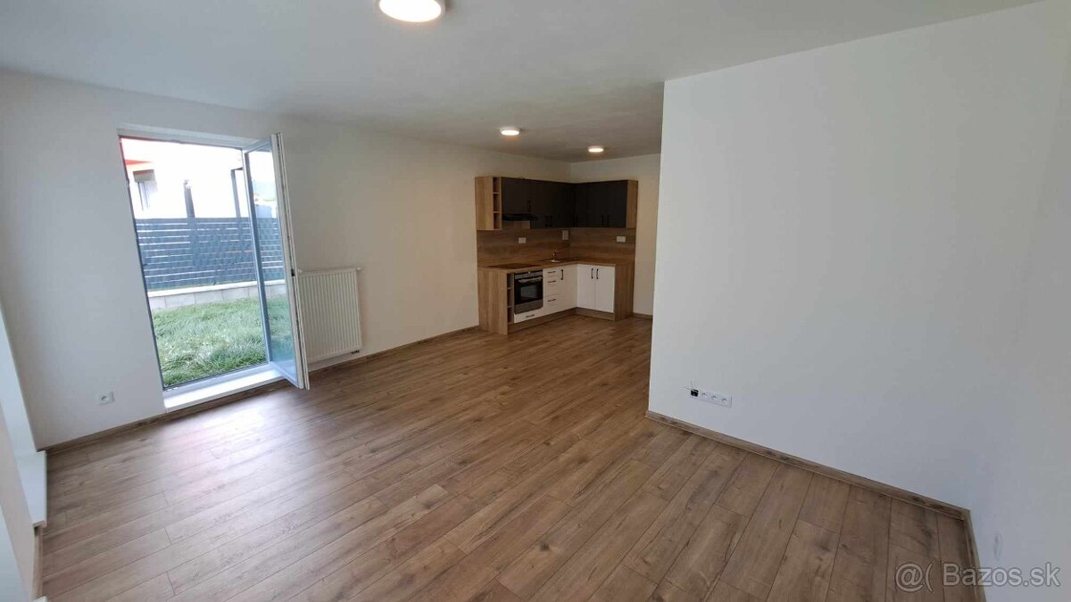 2-izb. byt s veľkou predzáhradkou - novostavba - NOVÝ MARTIN - 7