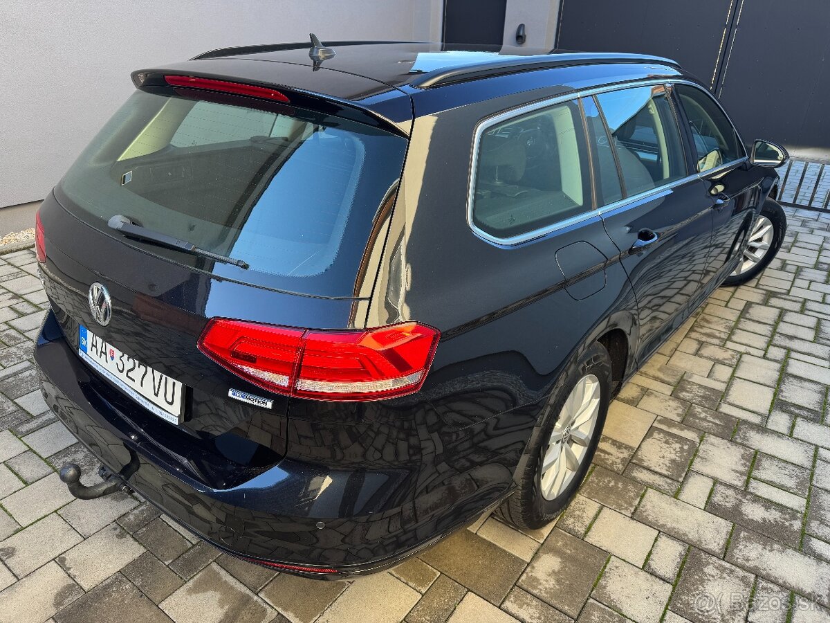 VOLKSWAGEN PASSAT VARIANT, 1,4 TSI, MANUÁL, 5/2017, LED - 7