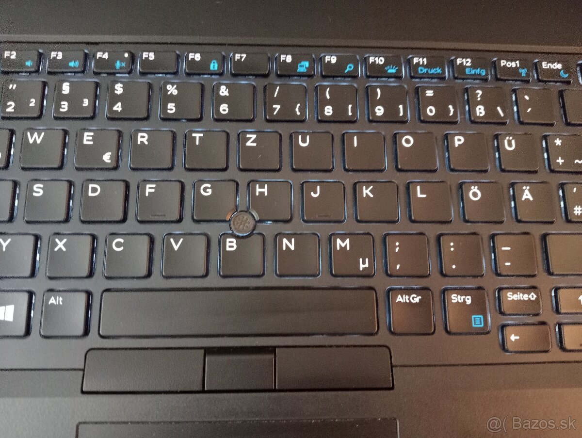 predám Dell precision 7530 , Intel core i7 , 32gb ram , ssd - 7