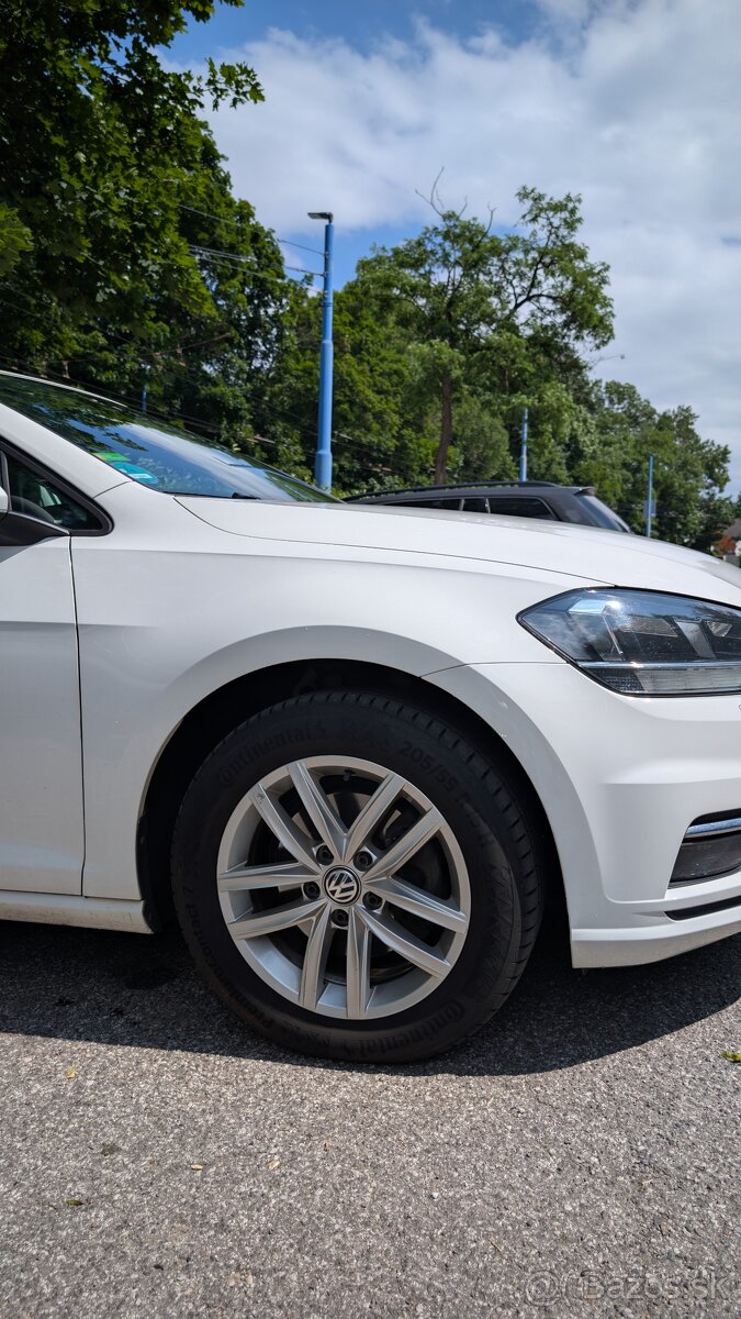 Volkswagen Golf 7 facelift 2.0 TDI 110kw - 7