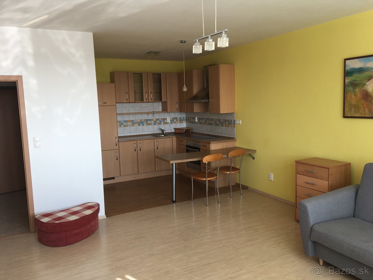 1-izbový byt prenajom Lichnerova ulica - 7