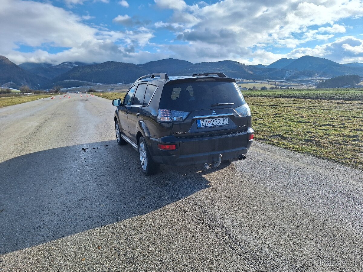 Mitsubishi Outlander 2.2 DI-D - 7