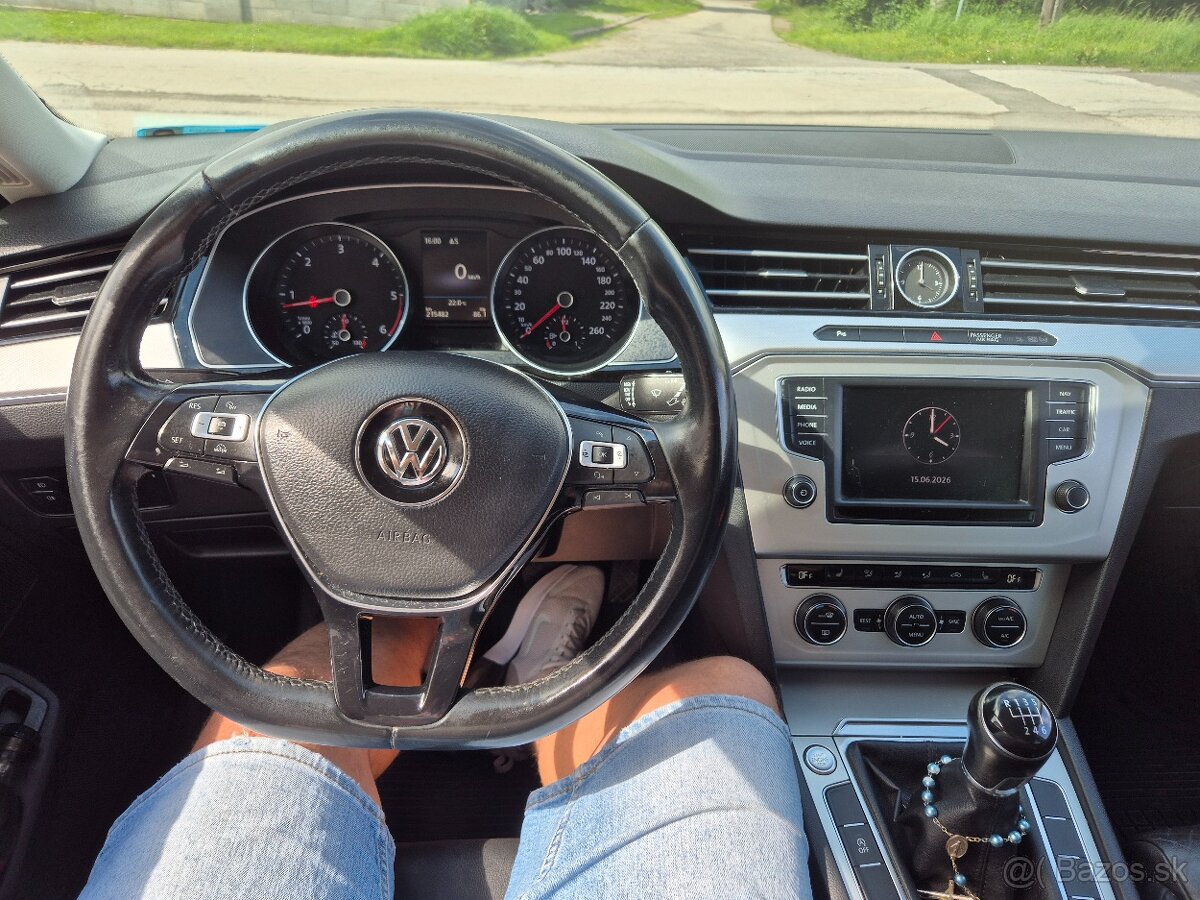 Volkswagen Passat variant B8 - 7