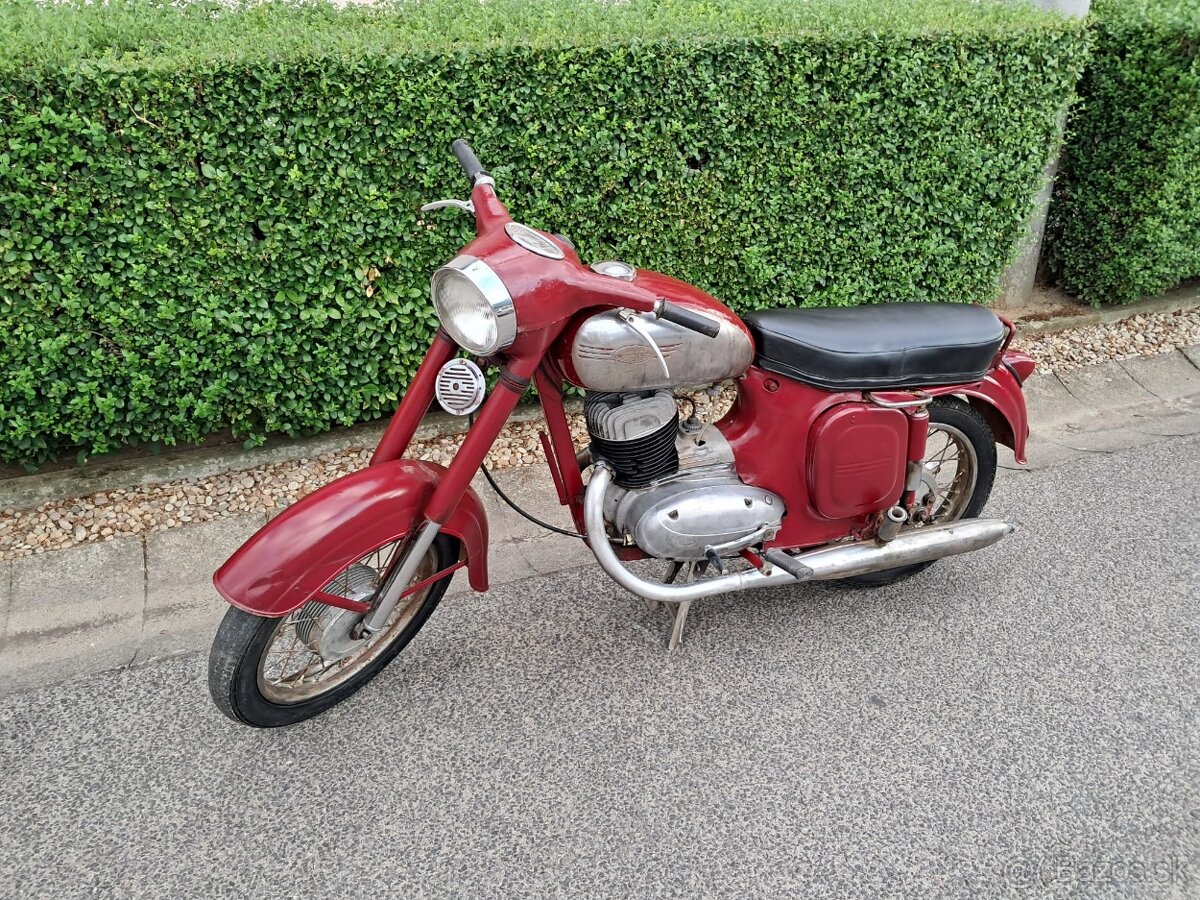 JAWA 250 559 - 7