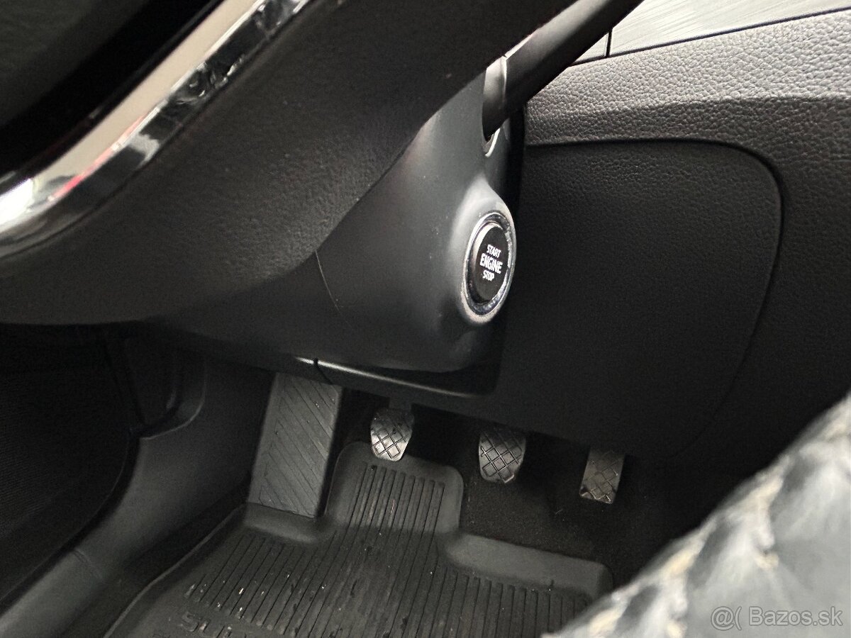 Škoda Superb III Fl Combi 2.0 TDI 110kW MT6 Style + Ťažné - 7