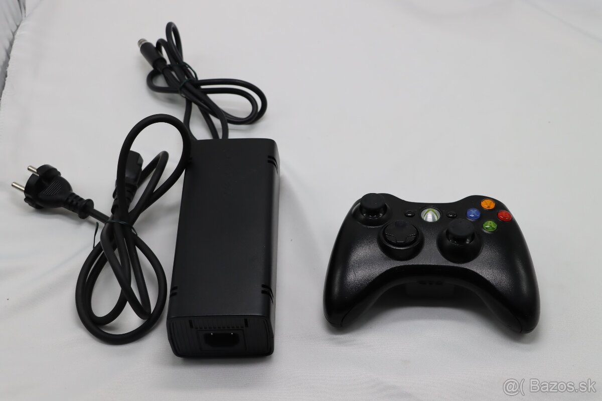 Xbox 360 E 500 GB + Ovládač + Napájanie + 21 hier - 7