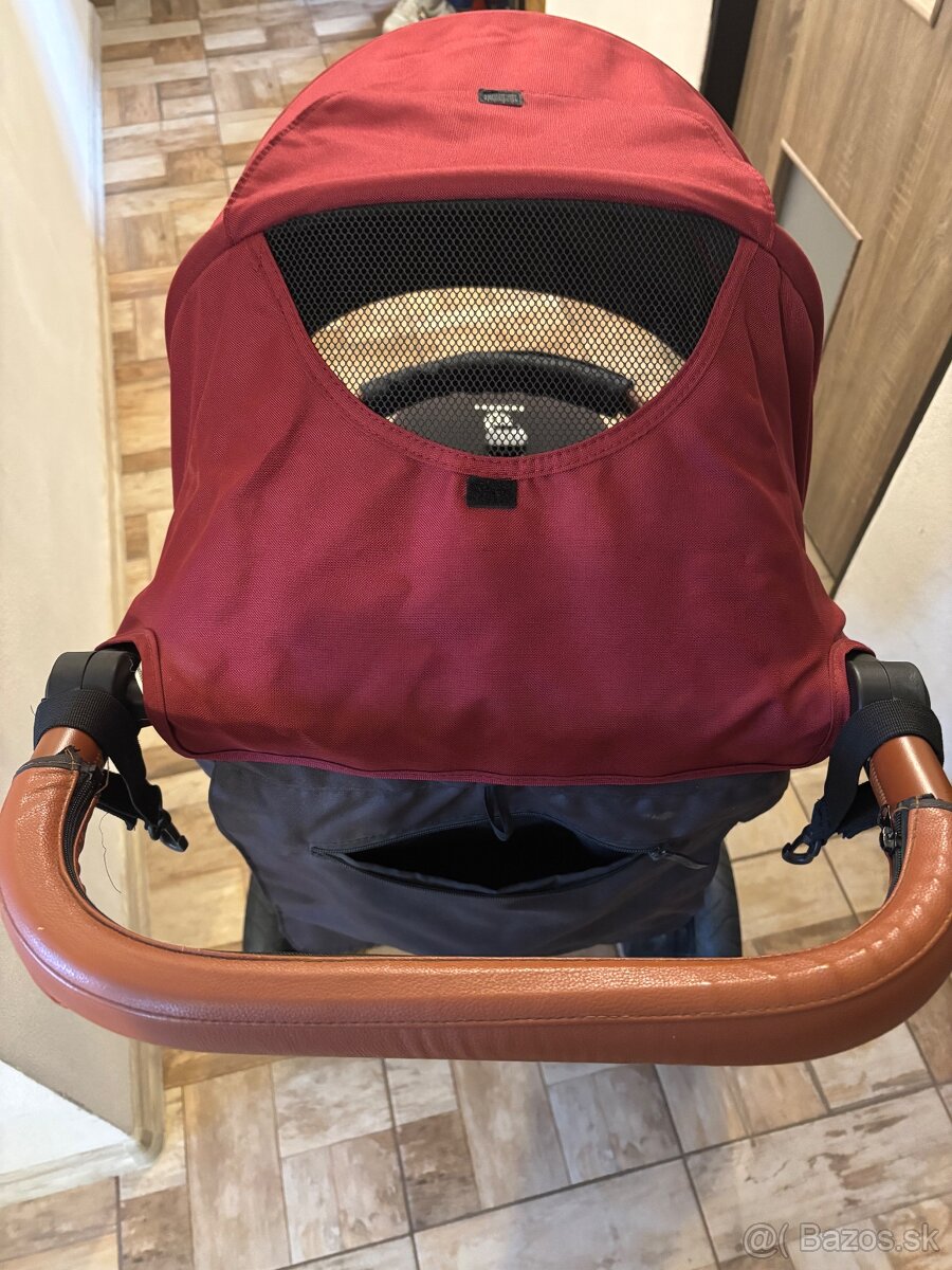 Pettite&mars street + - 7