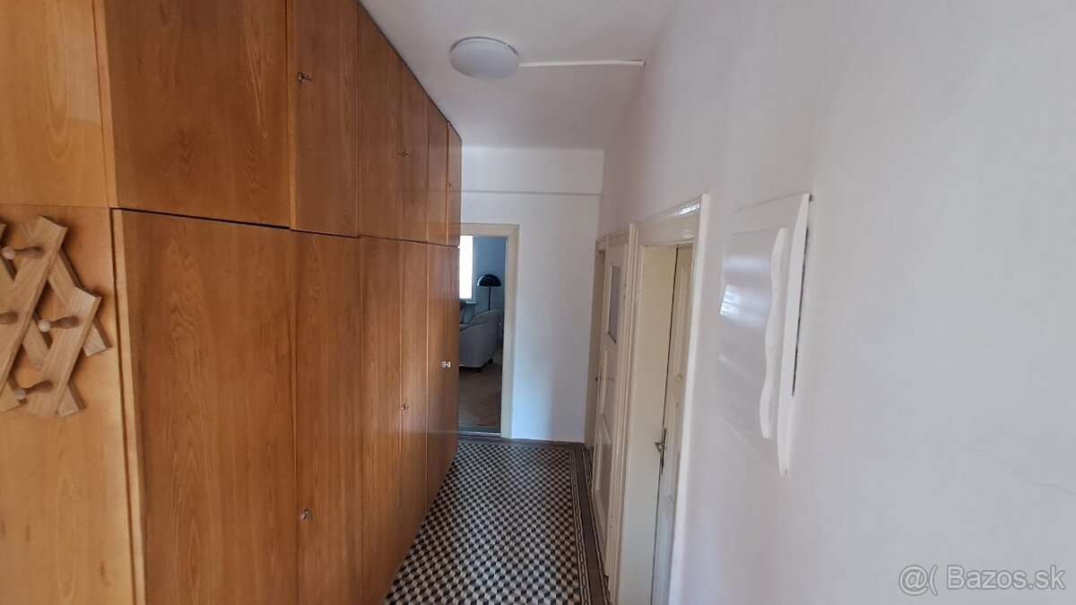 Rodinný dom - Sobrance - 7