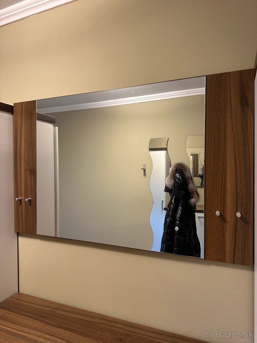 Predsieňová zostava - 7