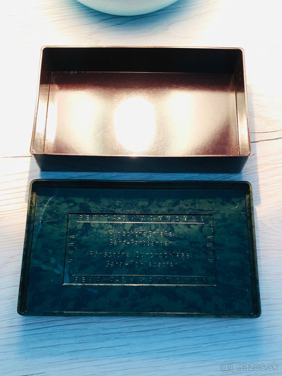 Bakelitové krabičky - 7