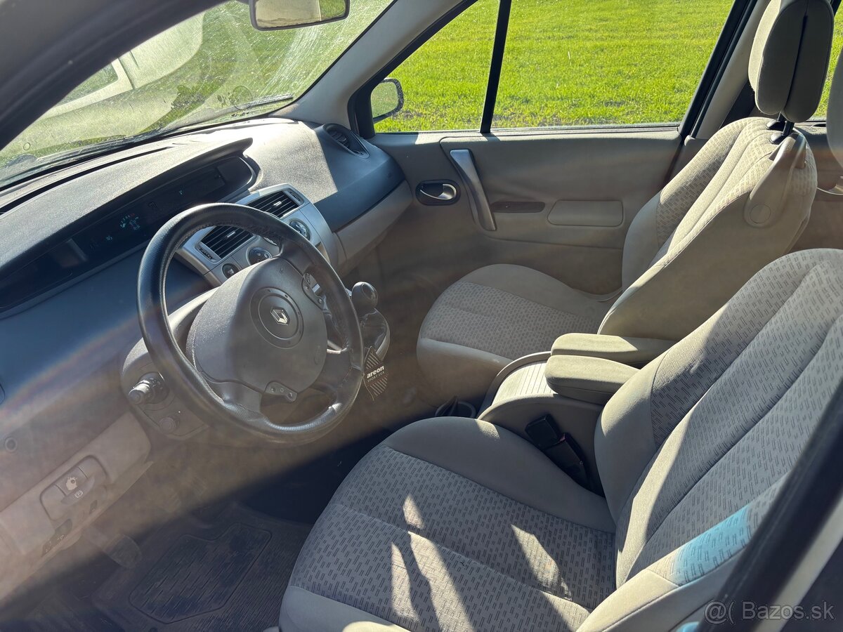 Renault Scenic - 7