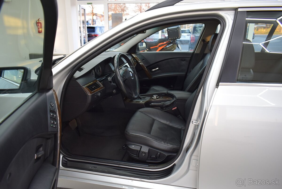 BMW Řada 5 3,0 530XD 170 kW, xen,navi,servis, - 7