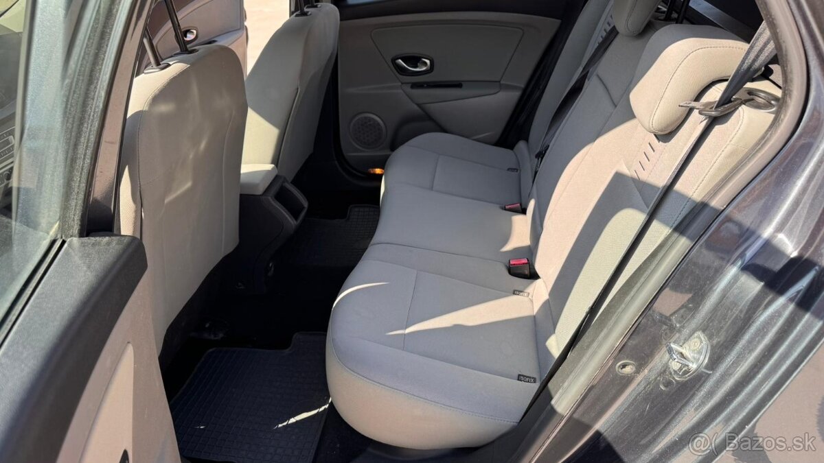 Renault Megane Grandtour - 7